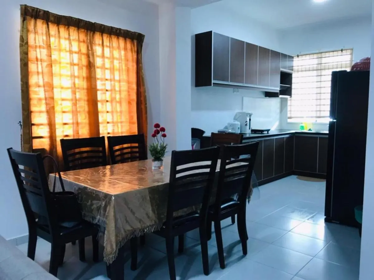 Holiday home Mikael Homestay Malacca